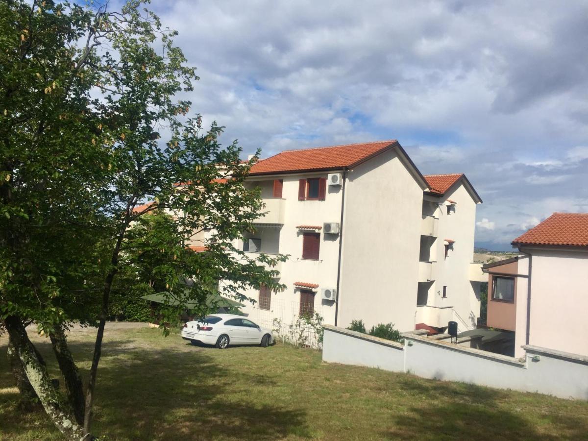 Apartamento Amz Ap4 Jadranovo Exterior foto